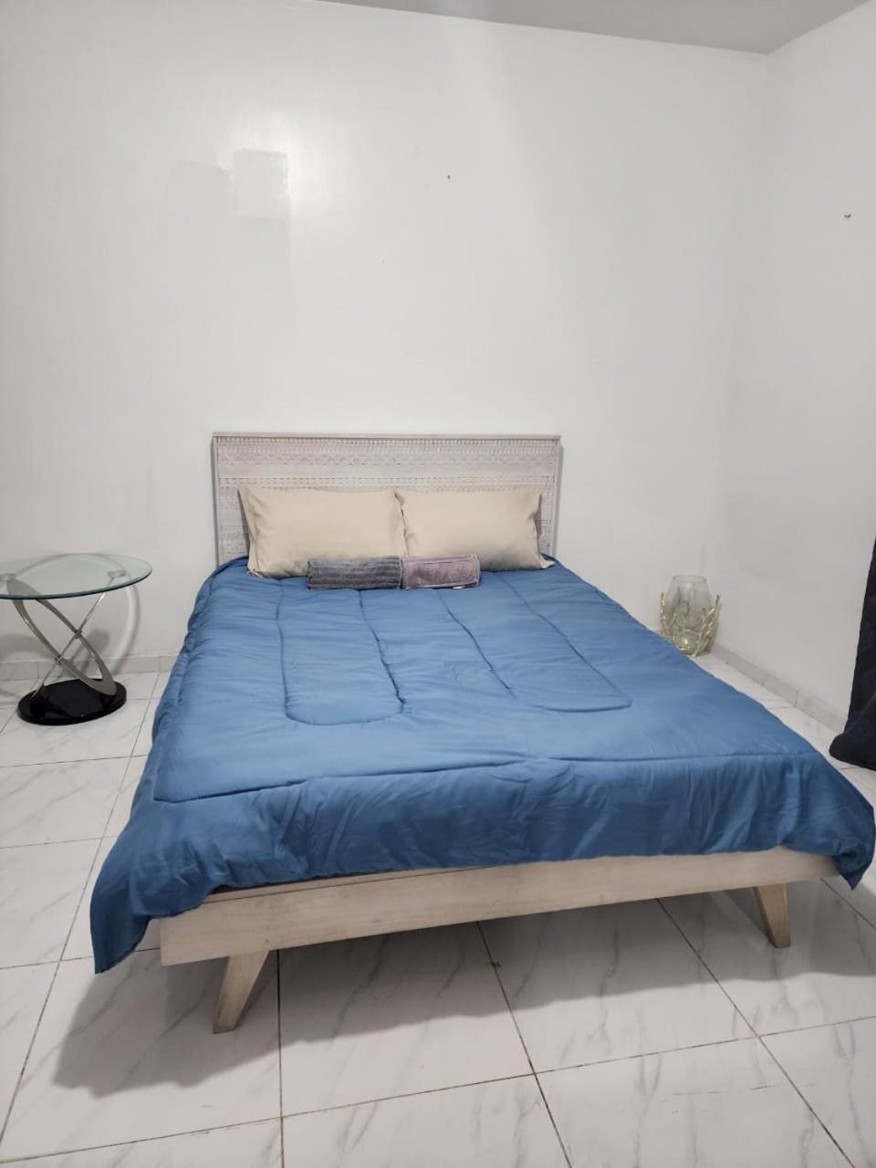 Sharing Motel Rooms Αμπού Ντάμπι Εξωτερικό φωτογραφία